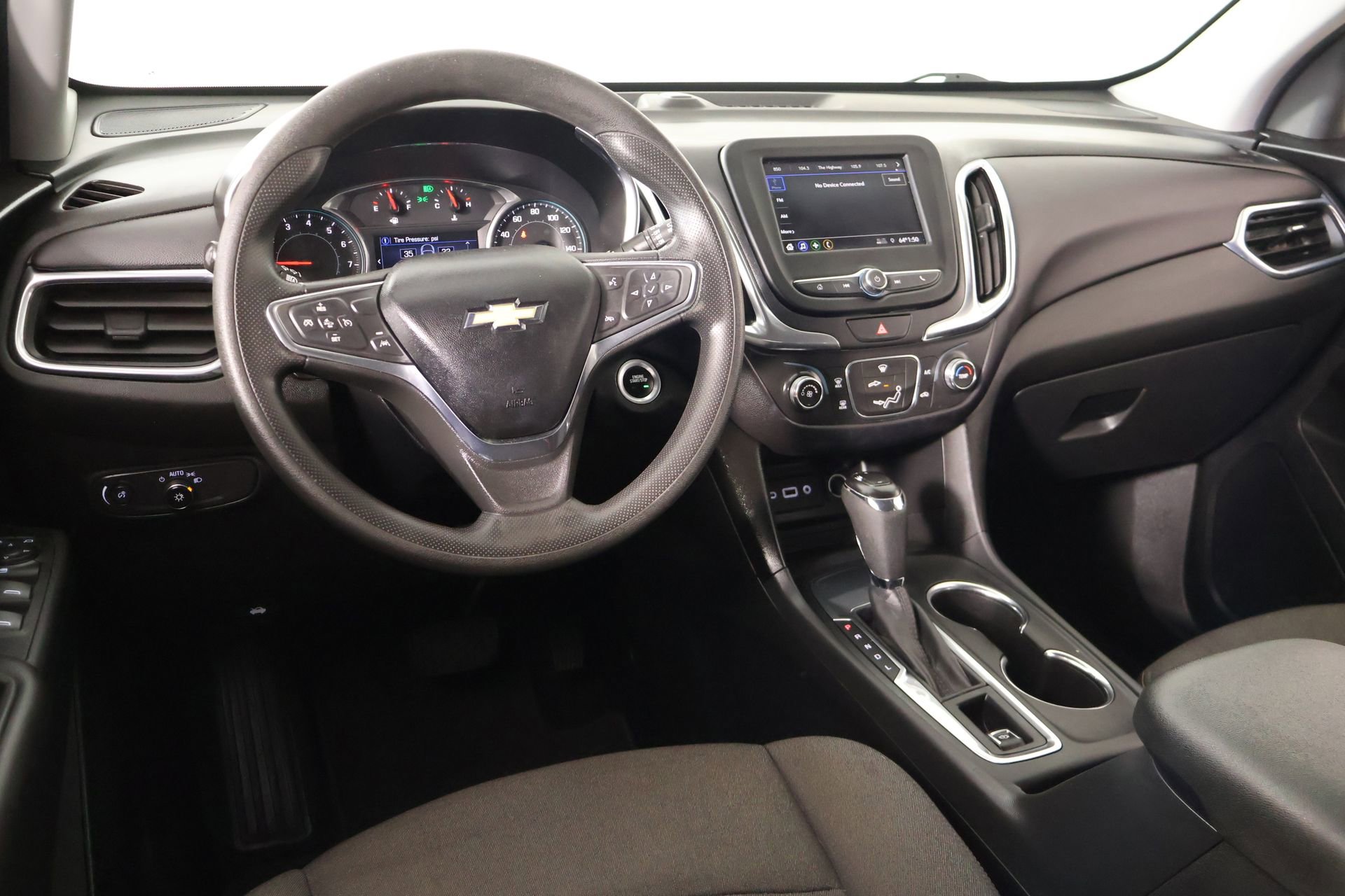 Used 2021 Chevrolet Equinox LT FWD image 2