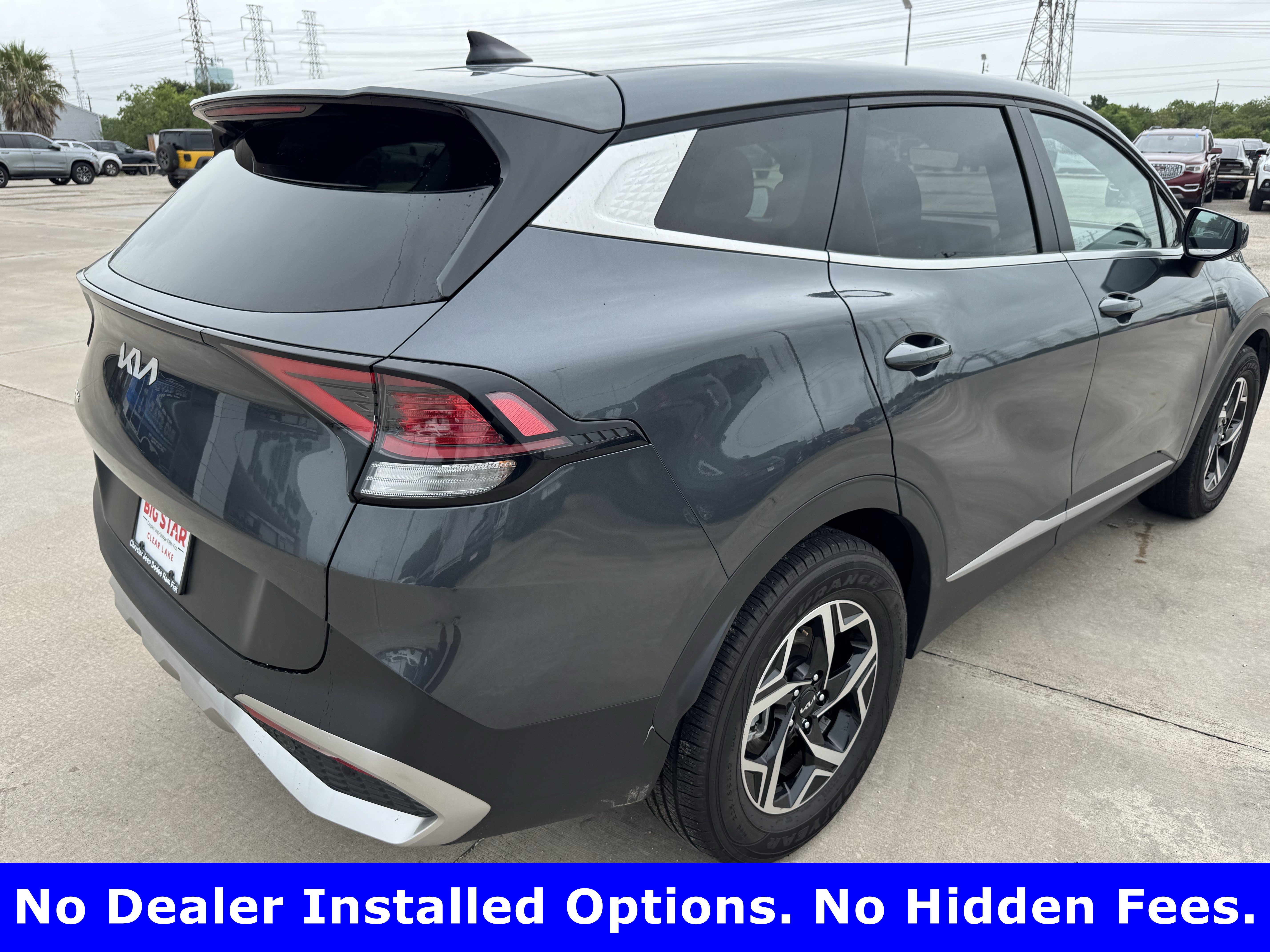 Used 2024 Kia Sportage LX FWD image 8