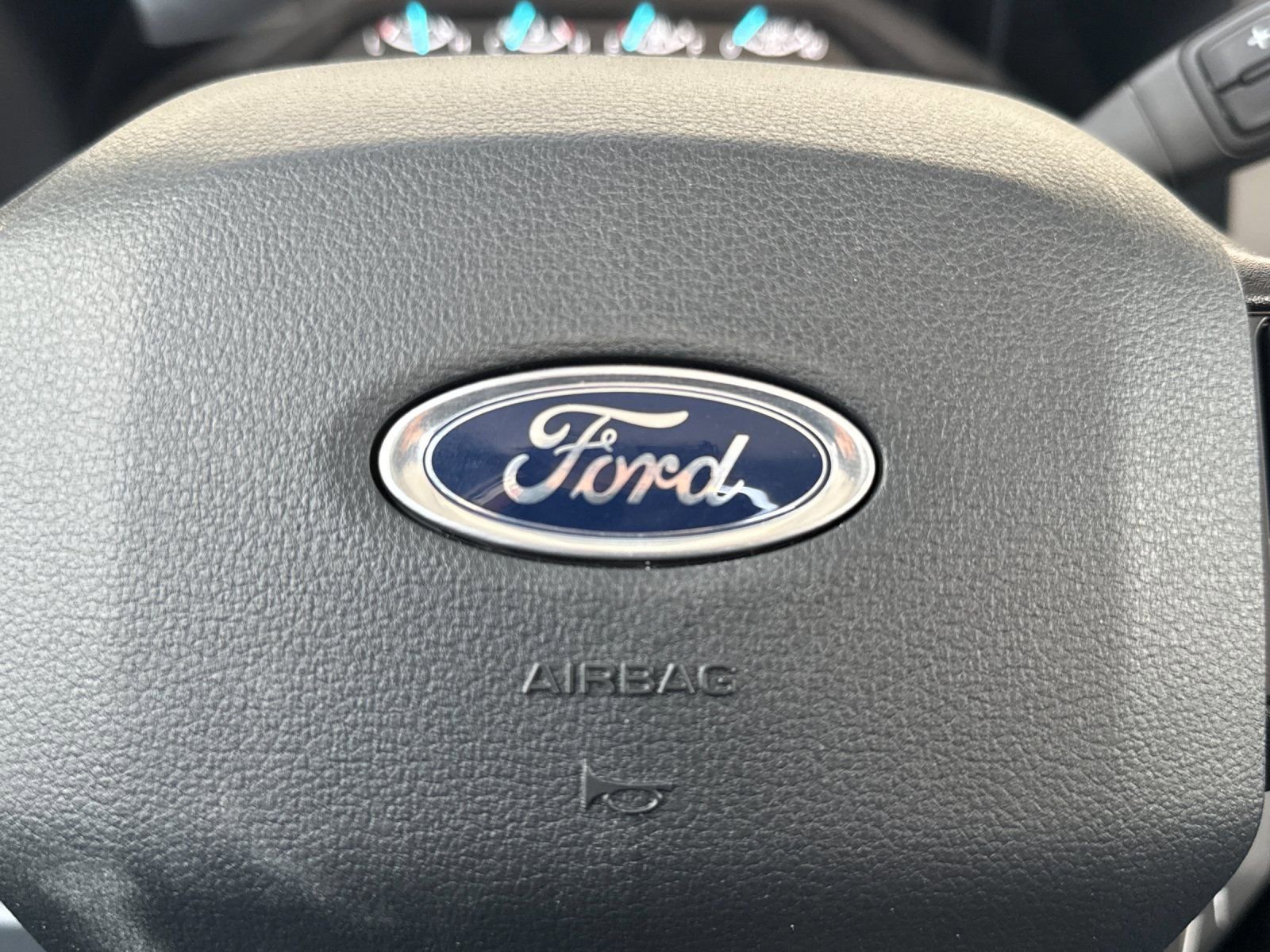 New 2025 Ford F550 4x4 Regular Cab Super Duty image 29