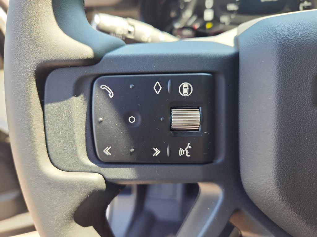 New 2026 Land Rover Defender 110 S AWD/4WD image 17