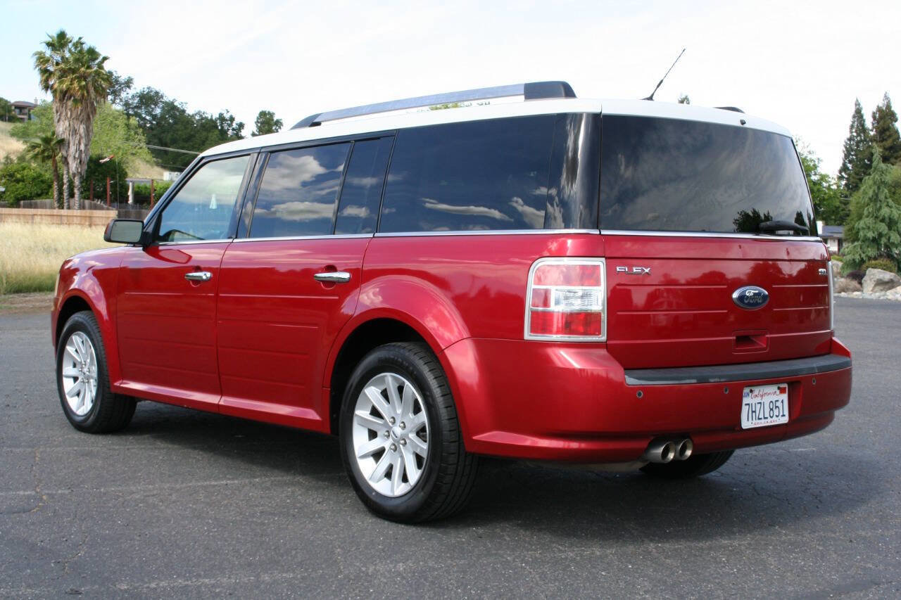Used 2011 Ford Flex SEL w/ Rapid Spec Order Code image 7