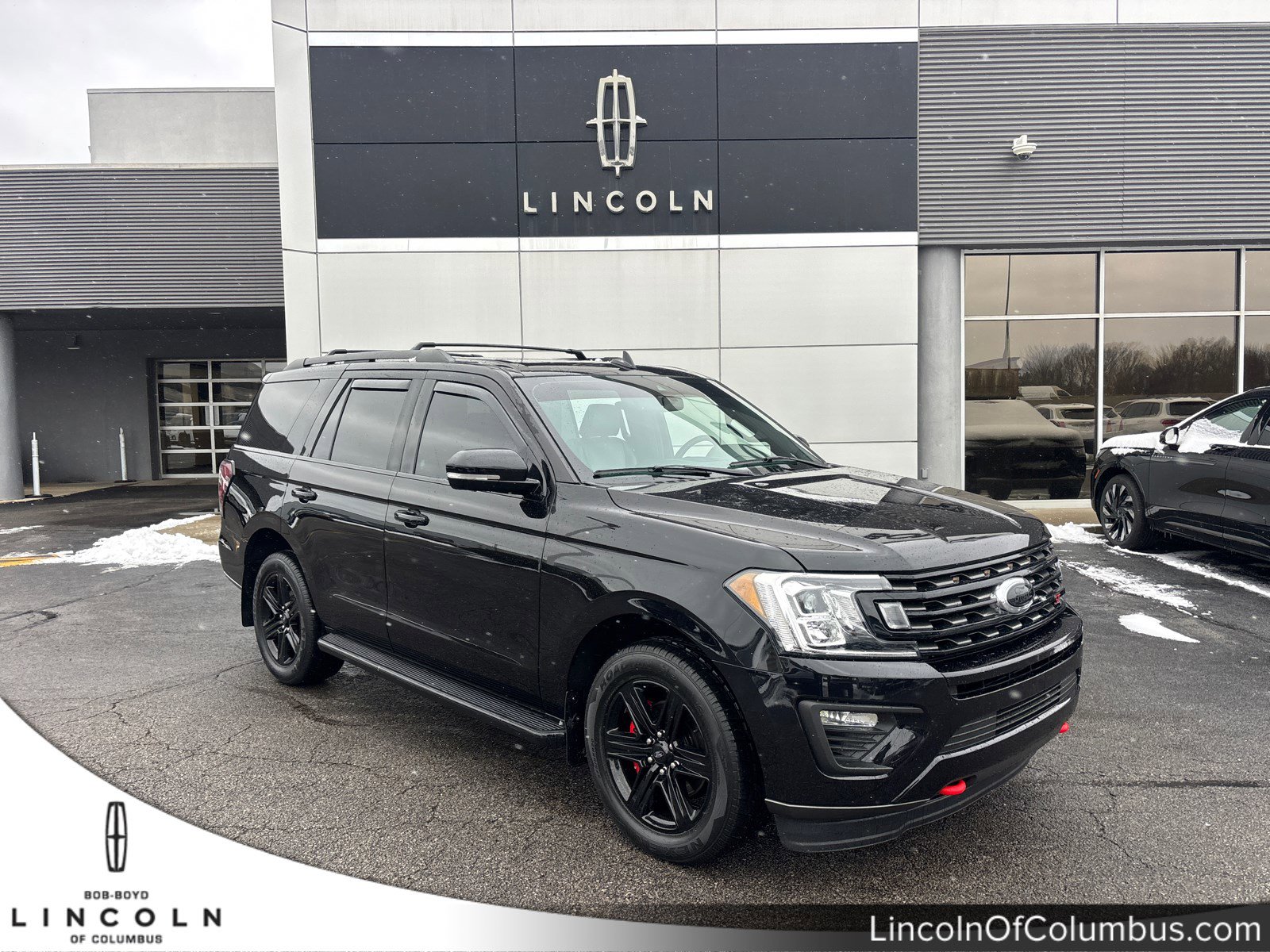 Used 2021 Ford Expedition XLT image 1