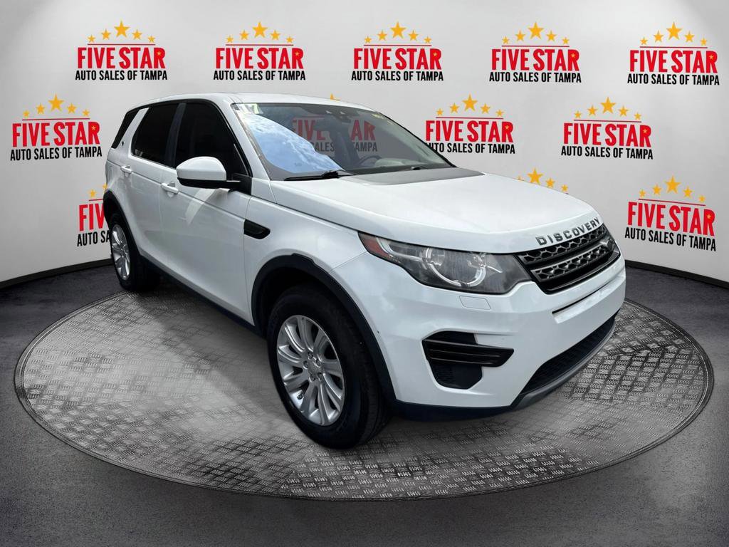 Used 2017 Land Rover Discovery Sport SE image 1