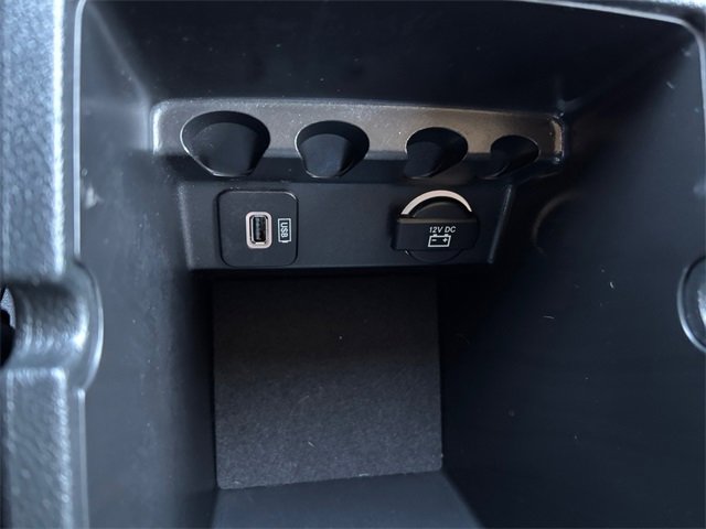 Used 2017 Jeep Cherokee Altitude image 20