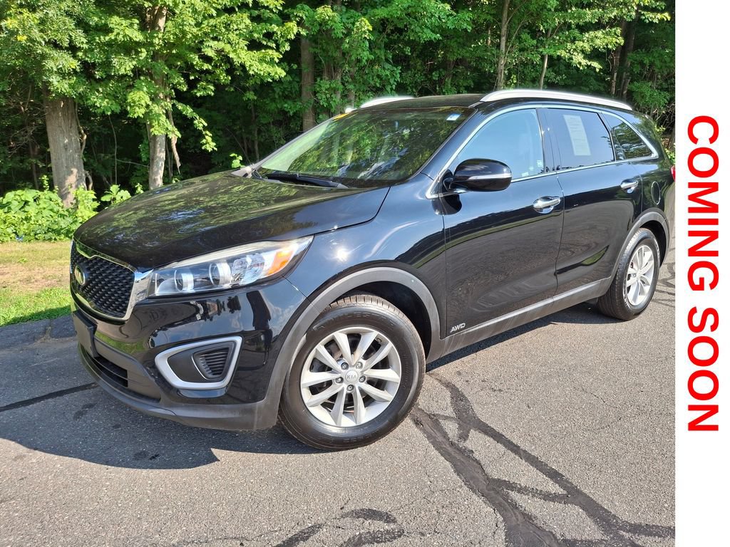 Used 2017 Kia Sorento AWD w/ LX Convenience Package image 1