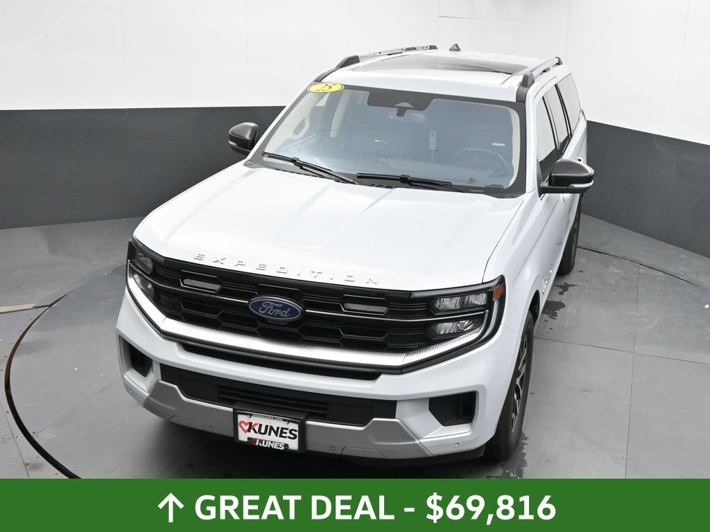 Used 2025 Ford Expedition Max Platinum image 45