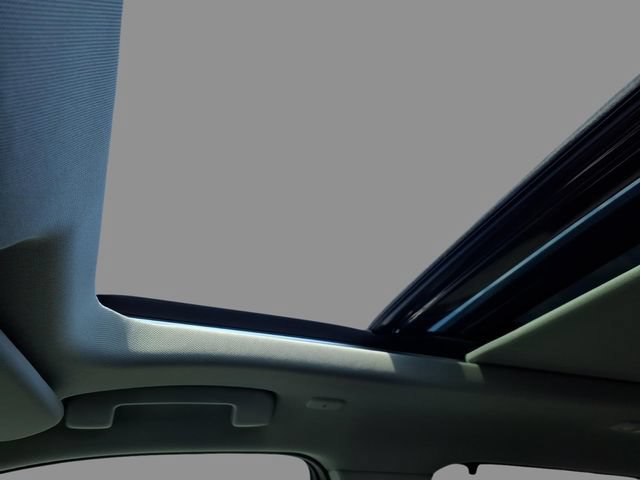 Certified 2025 Nissan Rogue SL w/ Tech Package FWD image 24