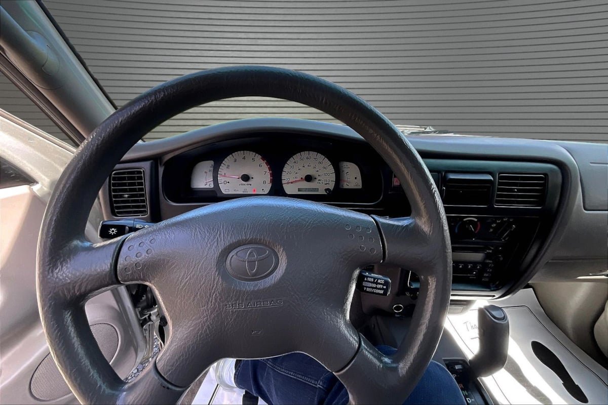 Used 2003 Toyota Tacoma PreRunner RWD image 9