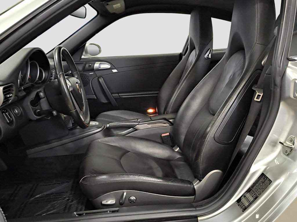Used 2005 Porsche 911 Carrera RWD image 6