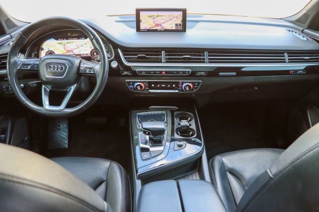 Used 2018 Audi Q7 3.0T Prestige w/ Prestige Package image 39
