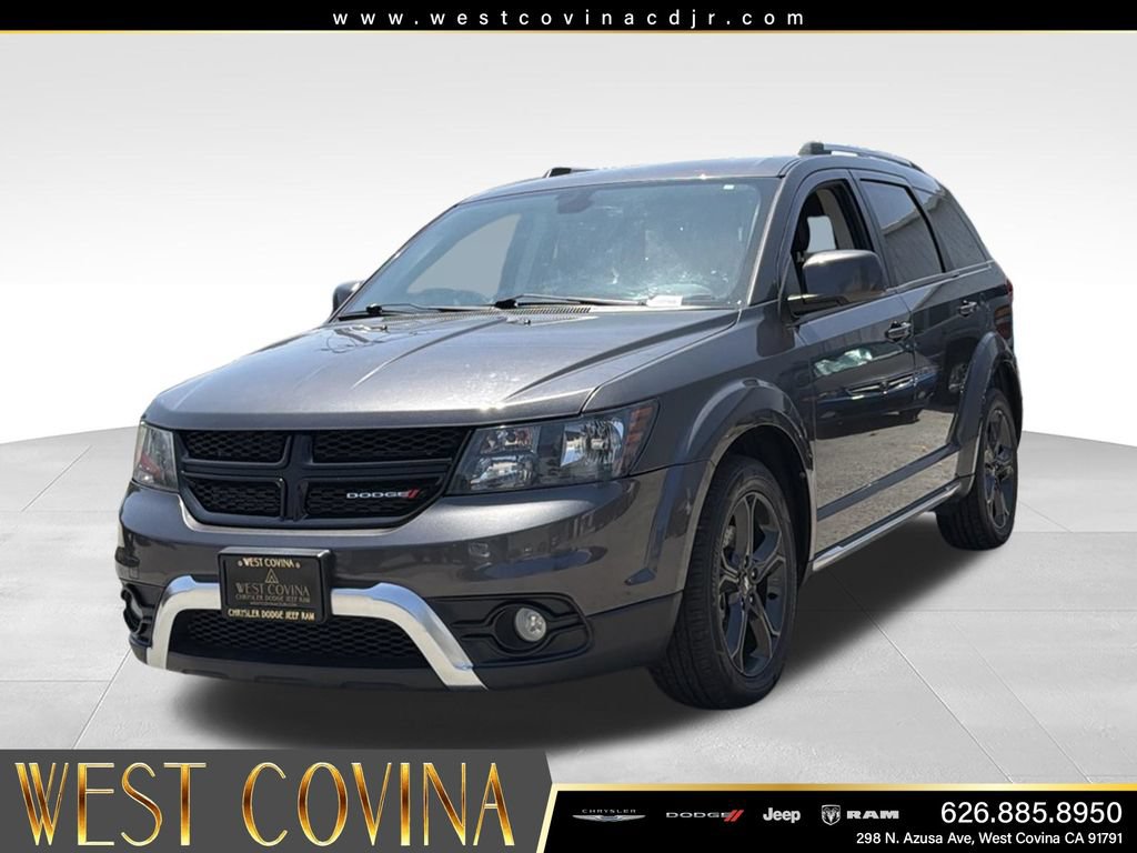 Used 2019 Dodge Journey Crossroad FWD image 4