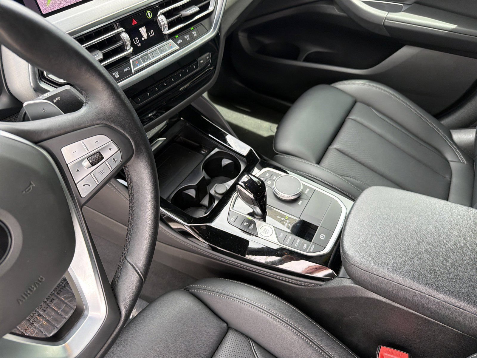 Used 2023 BMW X4 xDrive30i w/ Convenience Package AWD/4WD image 22