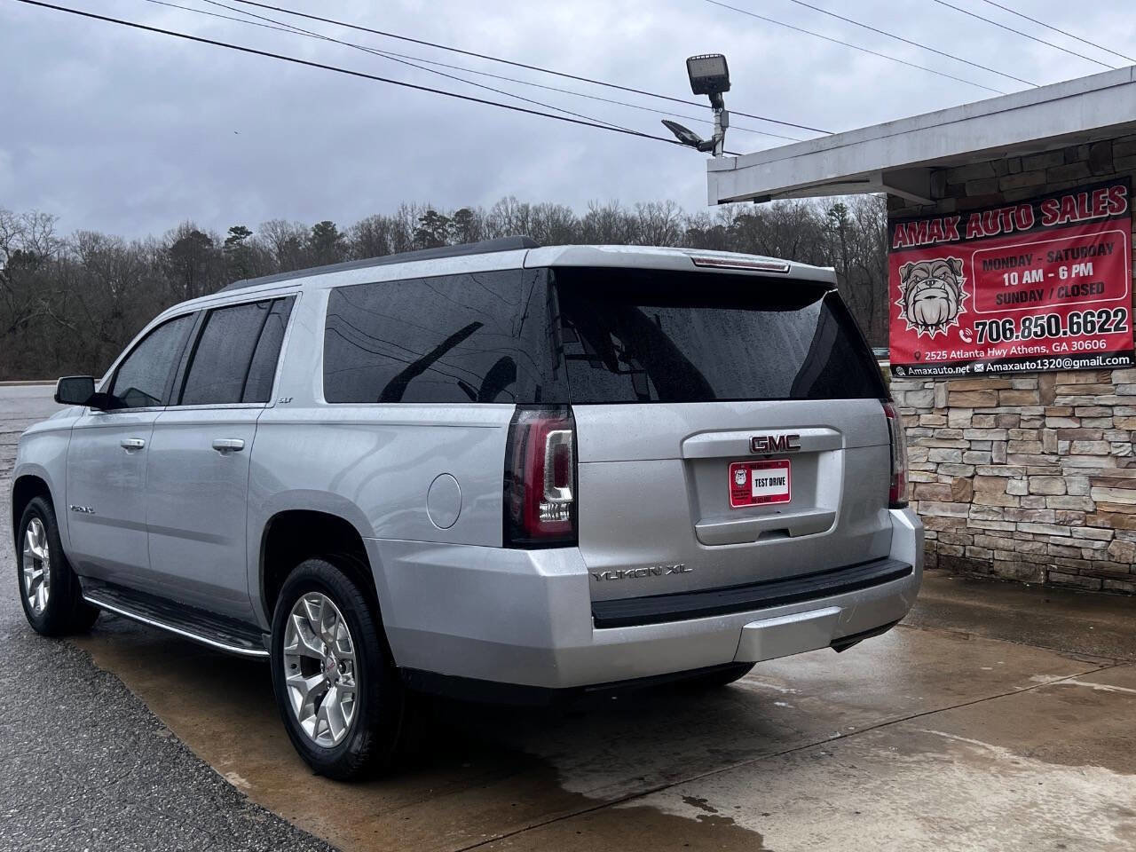 Used 2015 GMC Yukon XL SLT w/ Open Road Package image 4