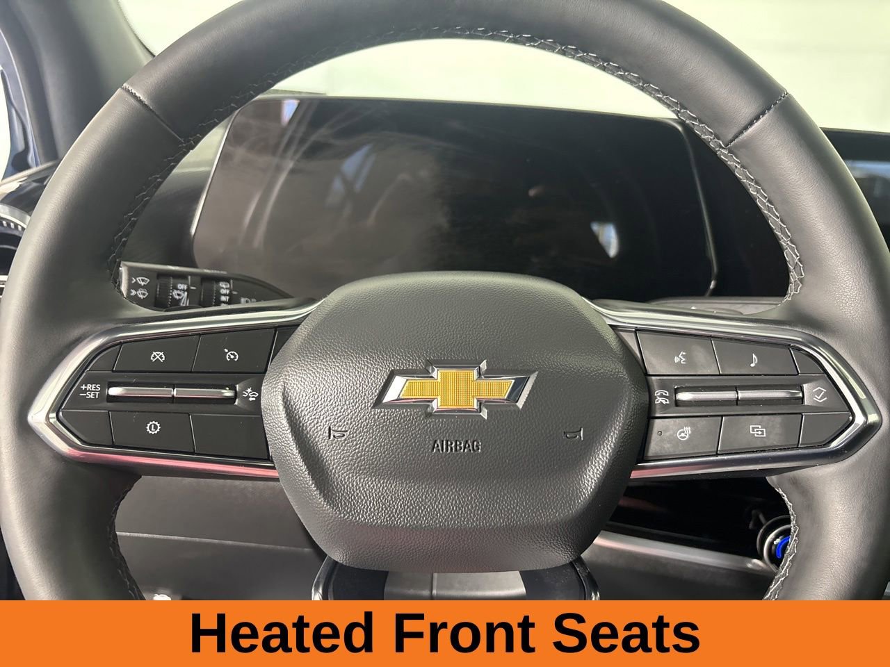 Used 2026 Chevrolet Equinox LT w/ Convenience Package II FWD image 11