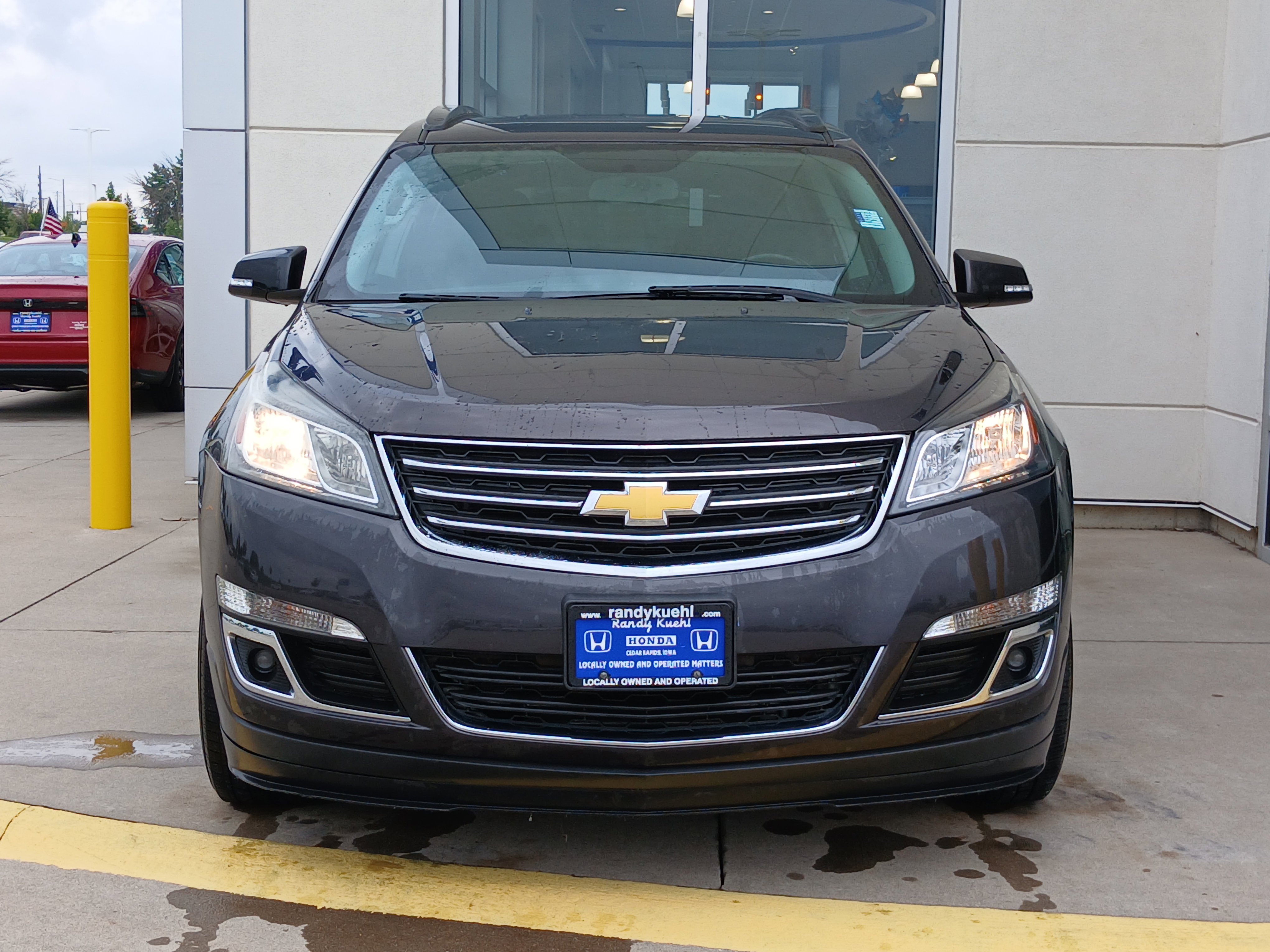 Used 2015 Chevrolet Traverse LT image 4