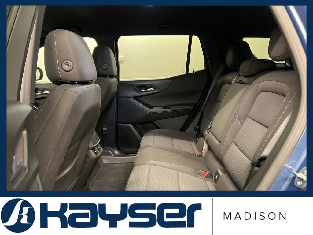 Used 2025 Chevrolet Equinox LT image 29