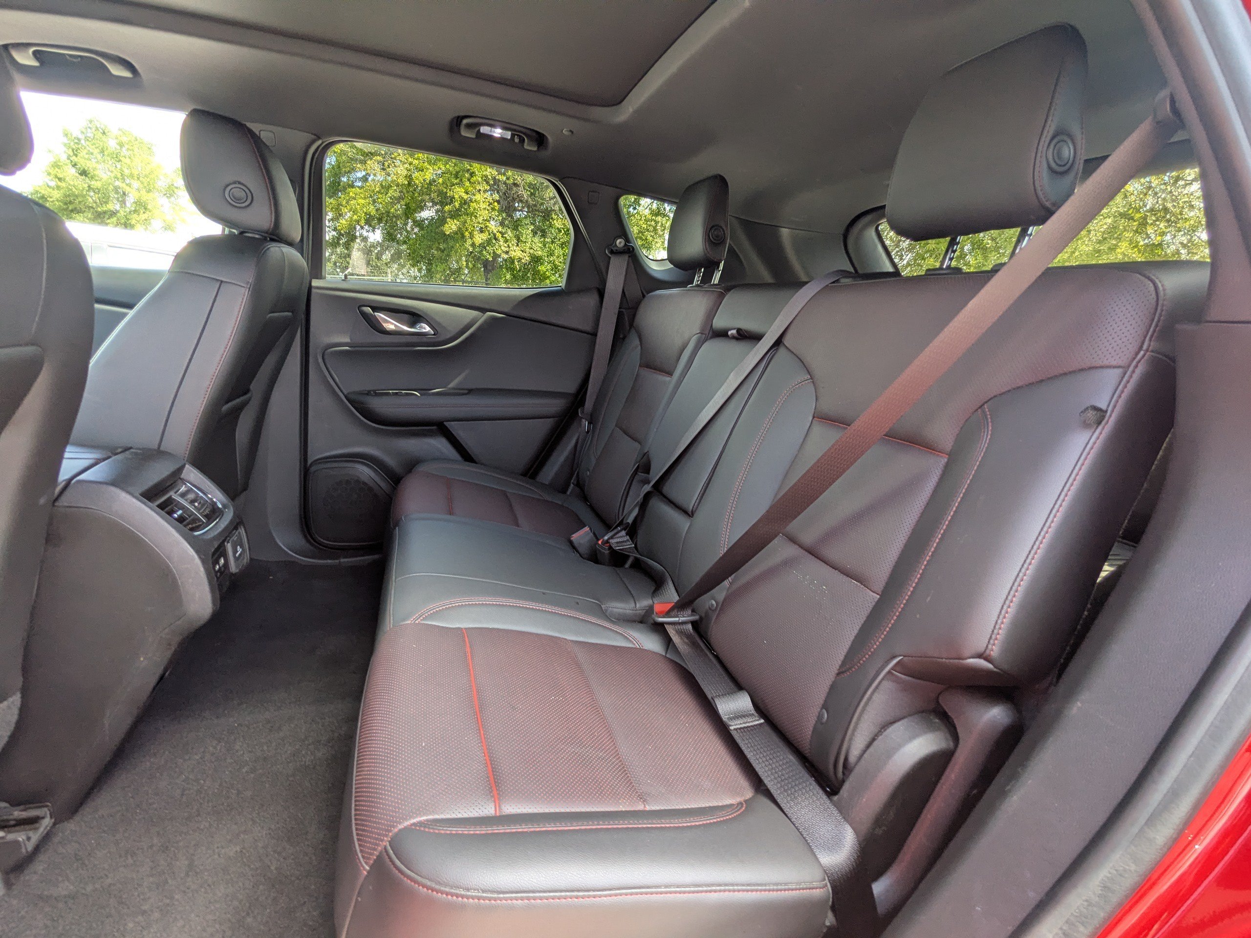 Used 2020 Chevrolet Blazer RS AWD/4WD image 16