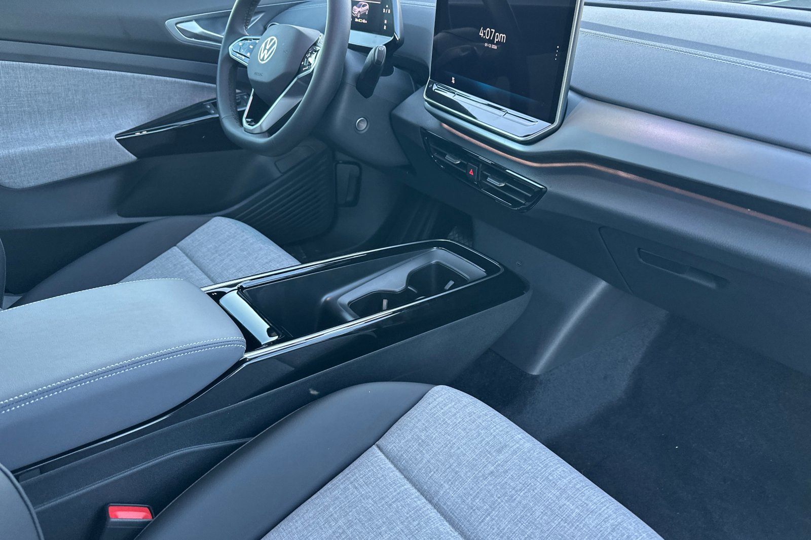 New 2026 Volkswagen ID.4 Pro image 16