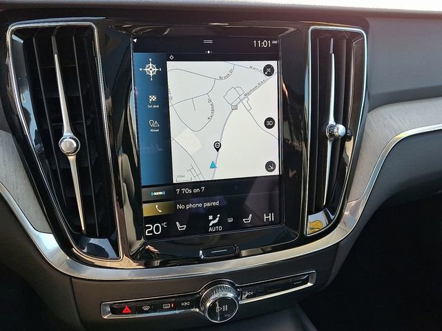 Used 2021 Volvo V60 T5 Cross Country w/ Climate Package image 17