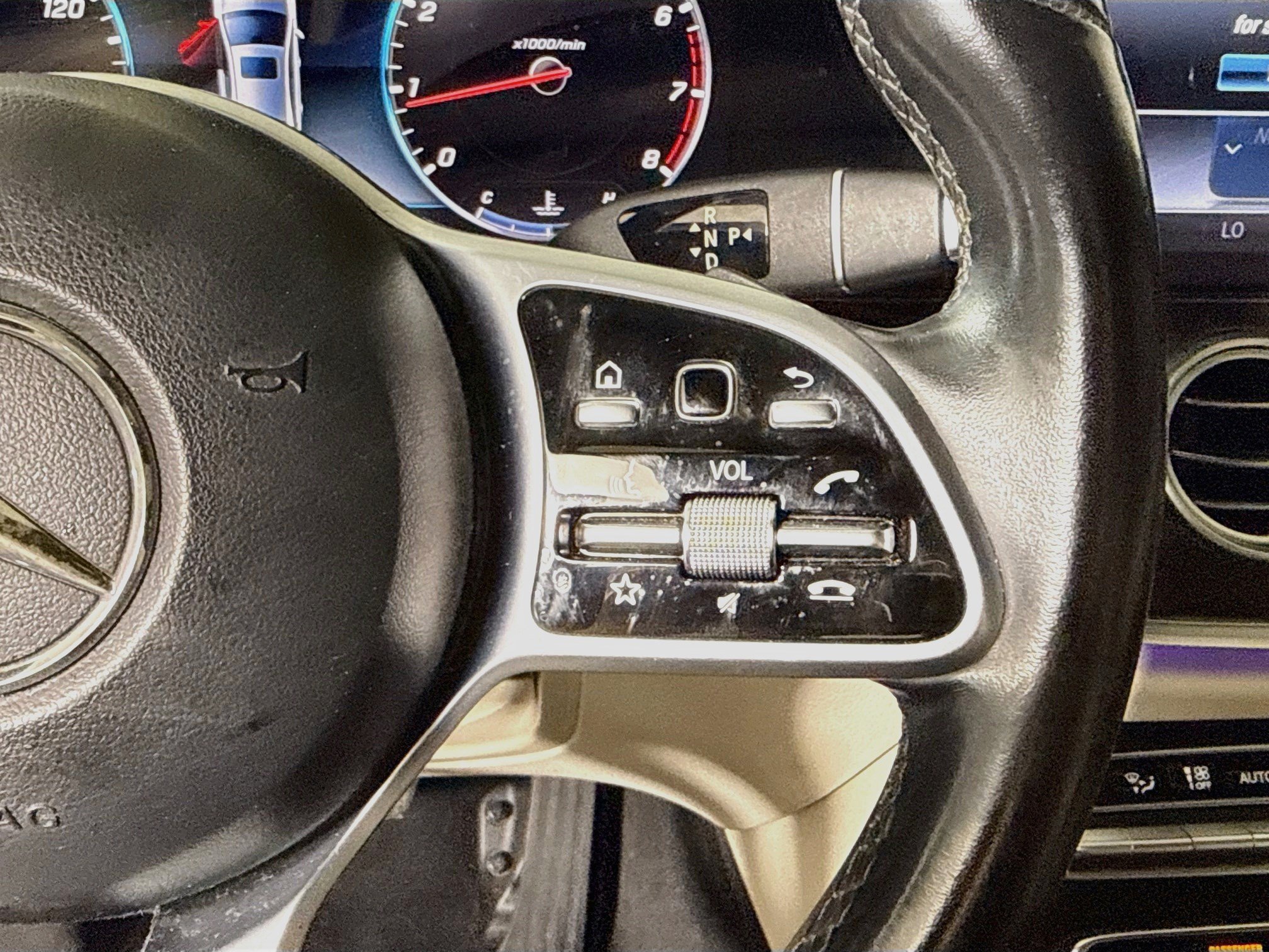 Used 2019 Mercedes-Benz E 300 w/ Premium 1 Package image 15