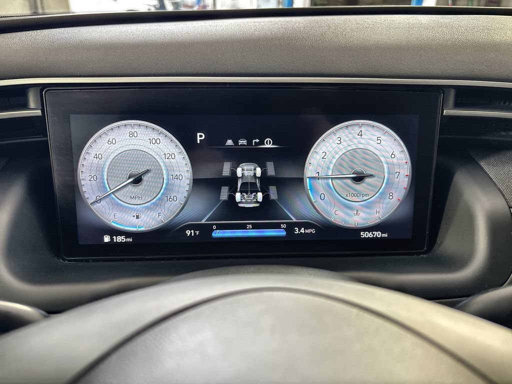 Used 2022 Hyundai Santa Cruz Limited AWD/4WD image 10