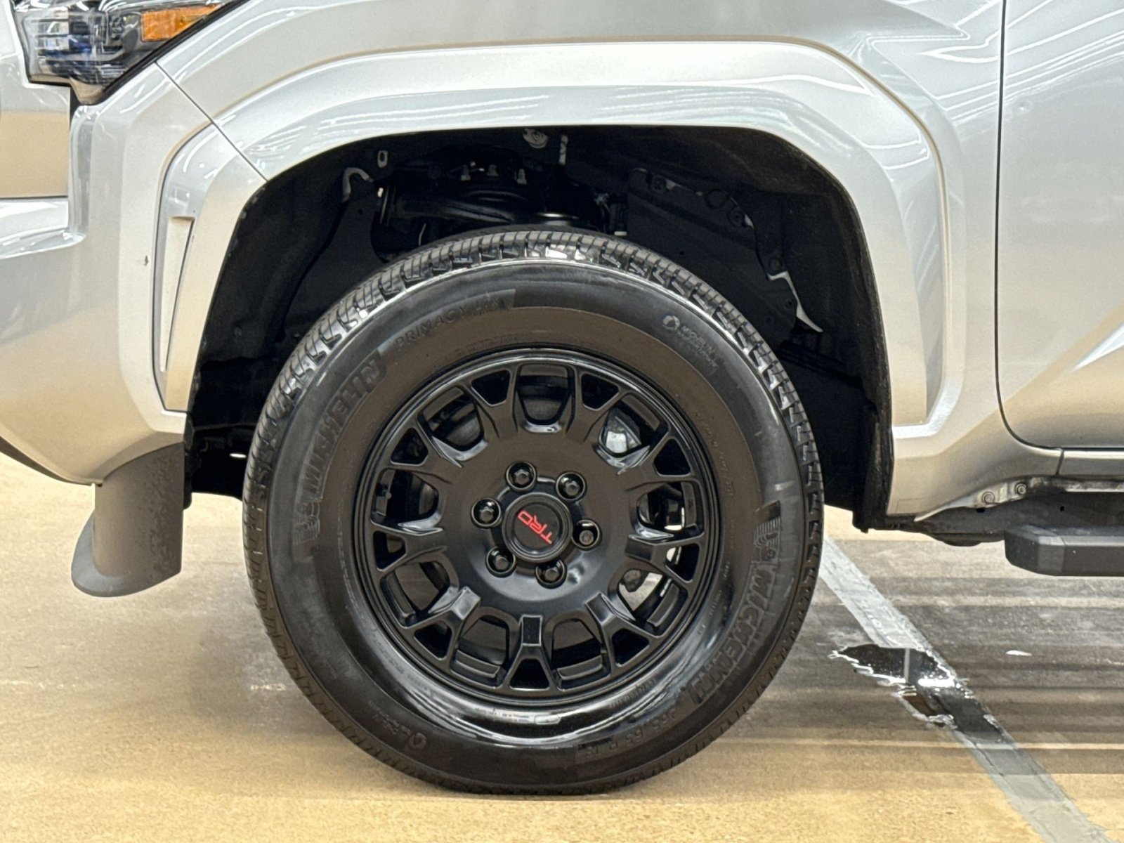 Used 2024 Toyota Tacoma SR5 AWD/4WD image 13
