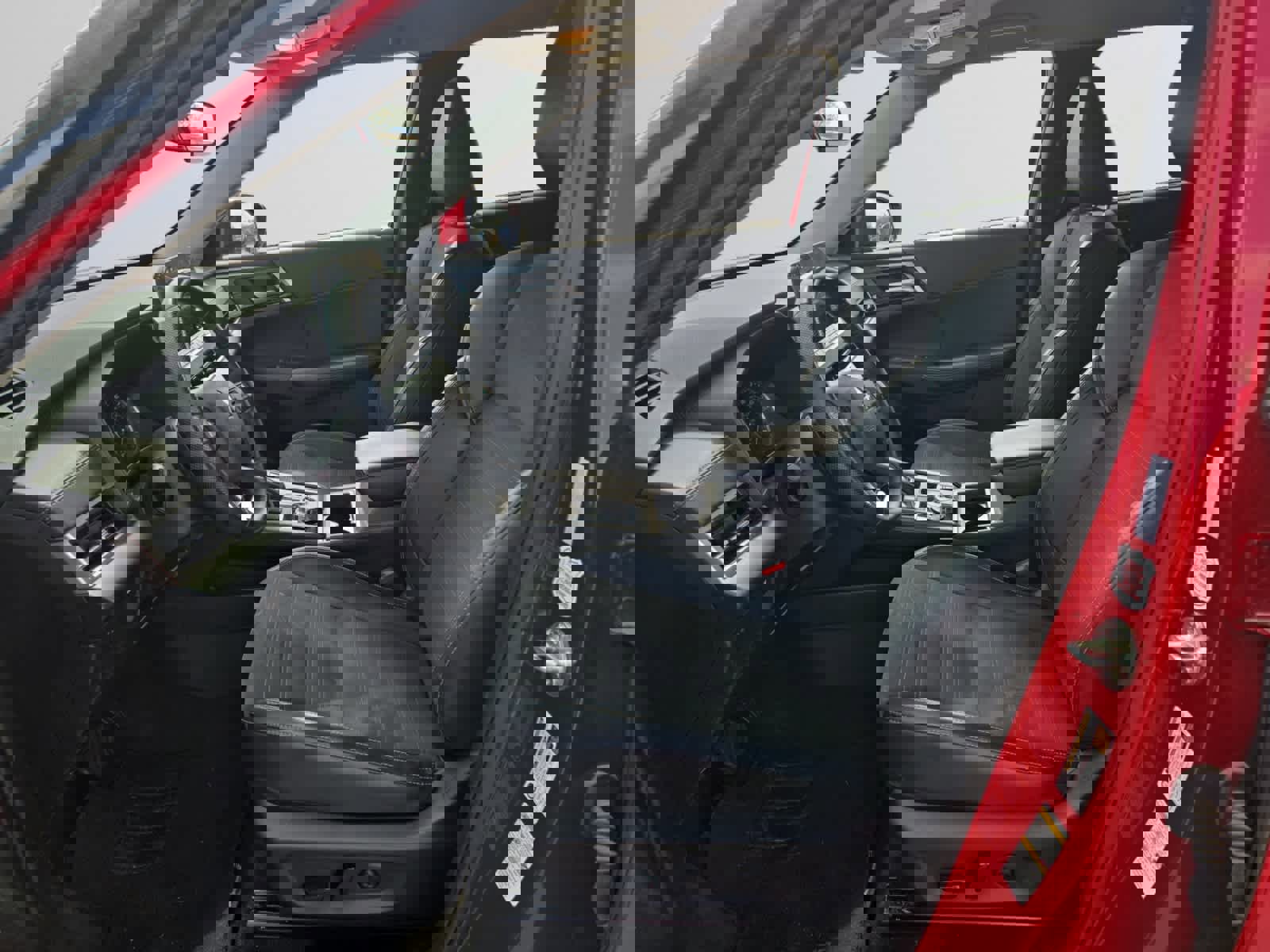 Used 2024 Mitsubishi Outlander SE image 9