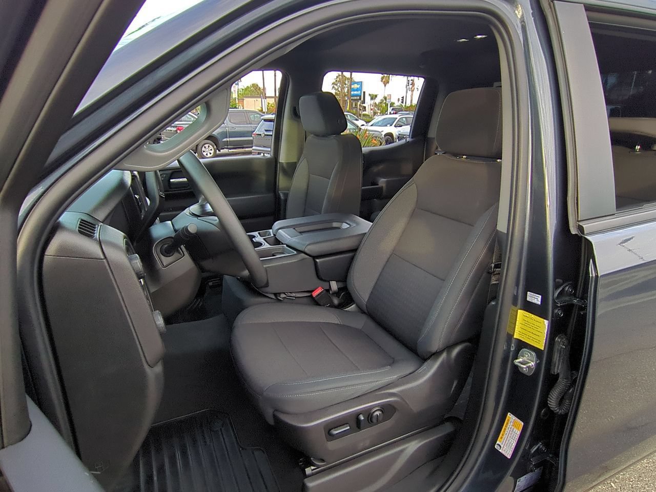 Used 2022 Chevrolet Silverado 1500 Custom Trail Boss AWD/4WD image 17