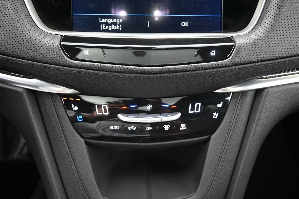 Used 2026 Cadillac XT5 Sportv w/ LPO, Floor Liner Package AWD/4WD image 18