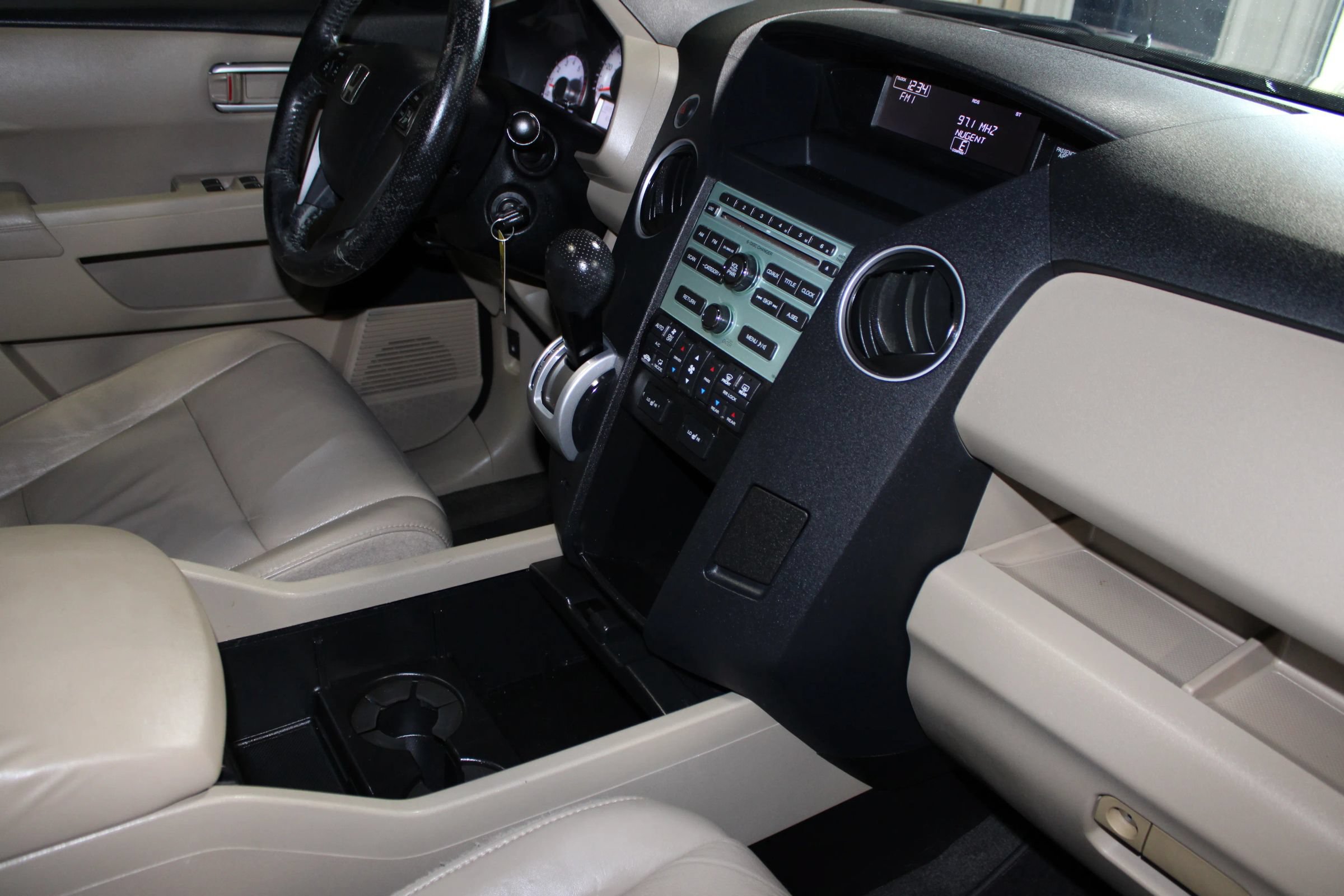 Used 2011 Honda Pilot EX-L image 31