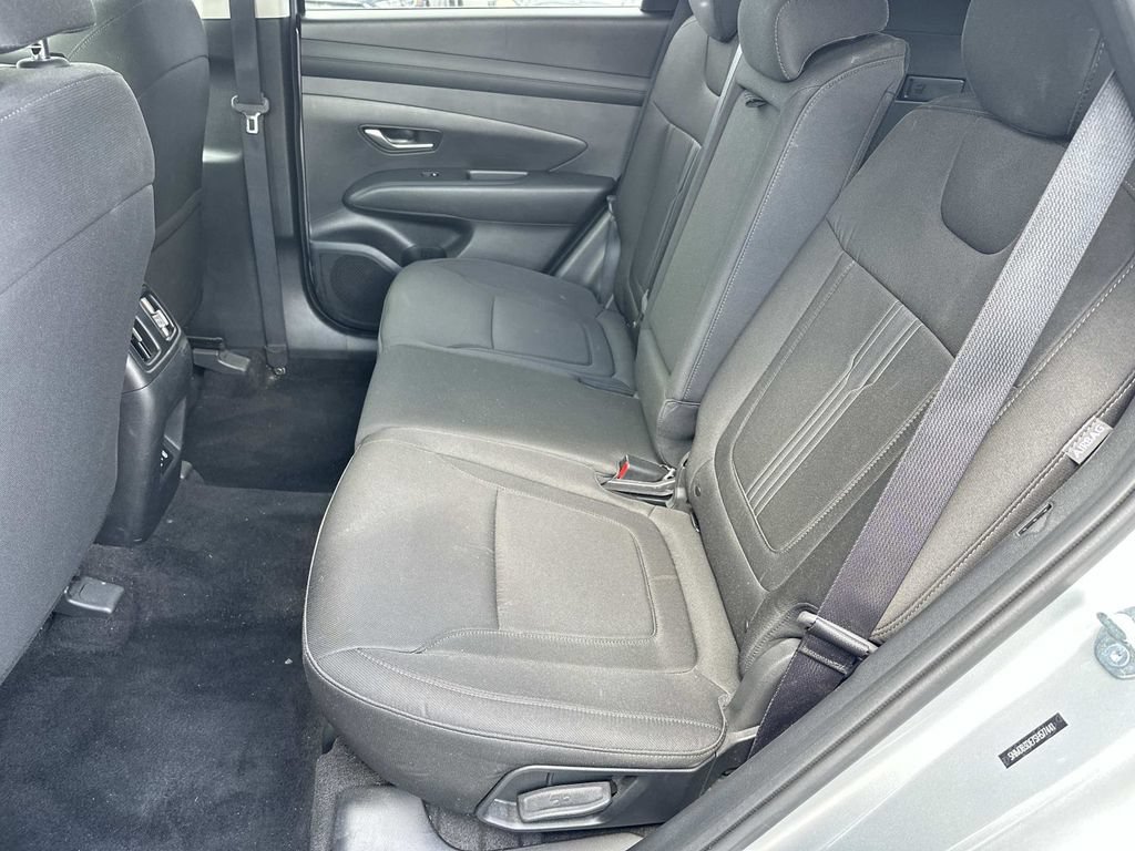 Used 2025 Hyundai Tucson SEL FWD image 12