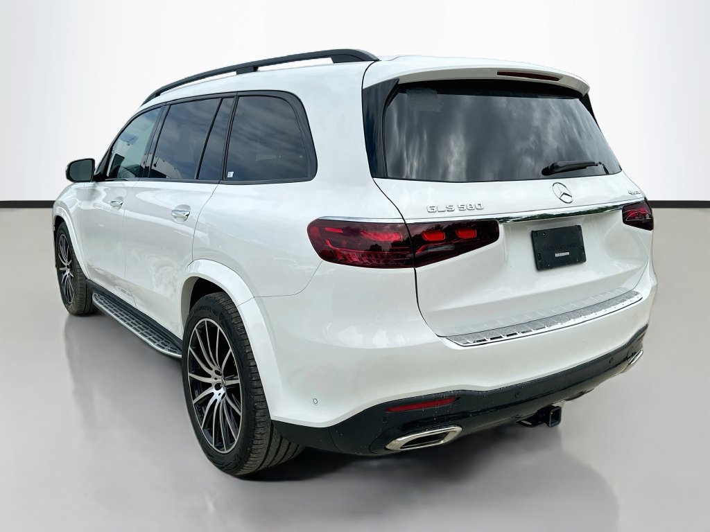 Certified 2026 Mercedes-Benz GLS 580 4MATIC image 7
