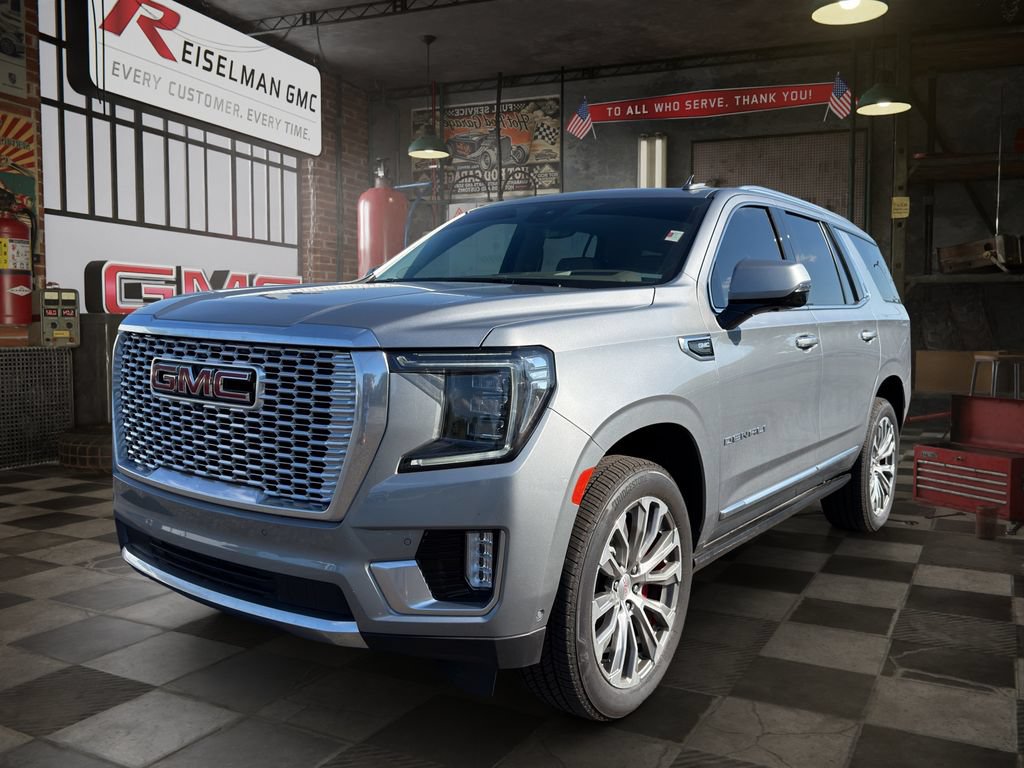 Certified 2023 GMC Yukon Denali w/ Denali Reserve Package AWD/4WD image 1