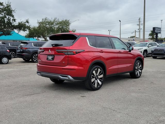 New 2026 Mitsubishi Outlander SE image 6