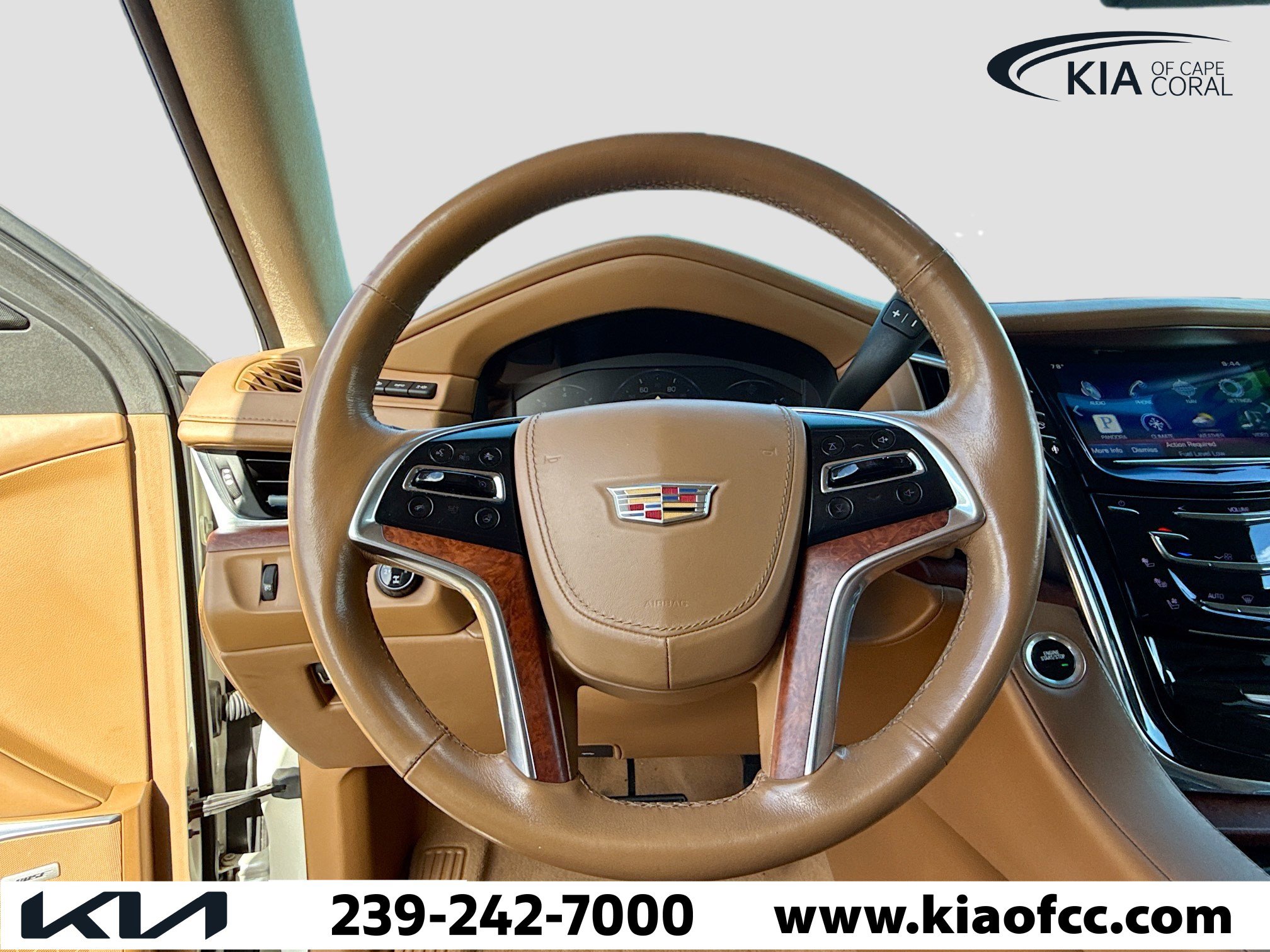 Used 2015 Cadillac Escalade ESV Platinum image 40