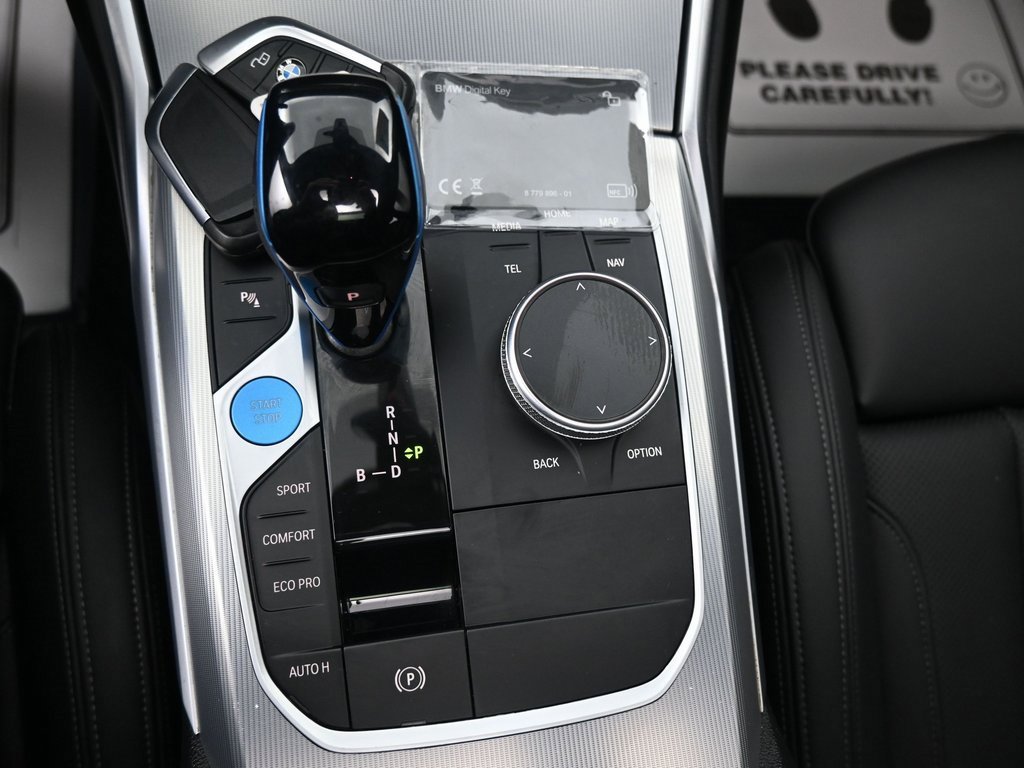 Used 2022 BMW i4 eDrive40 w/ Premium Package image 16