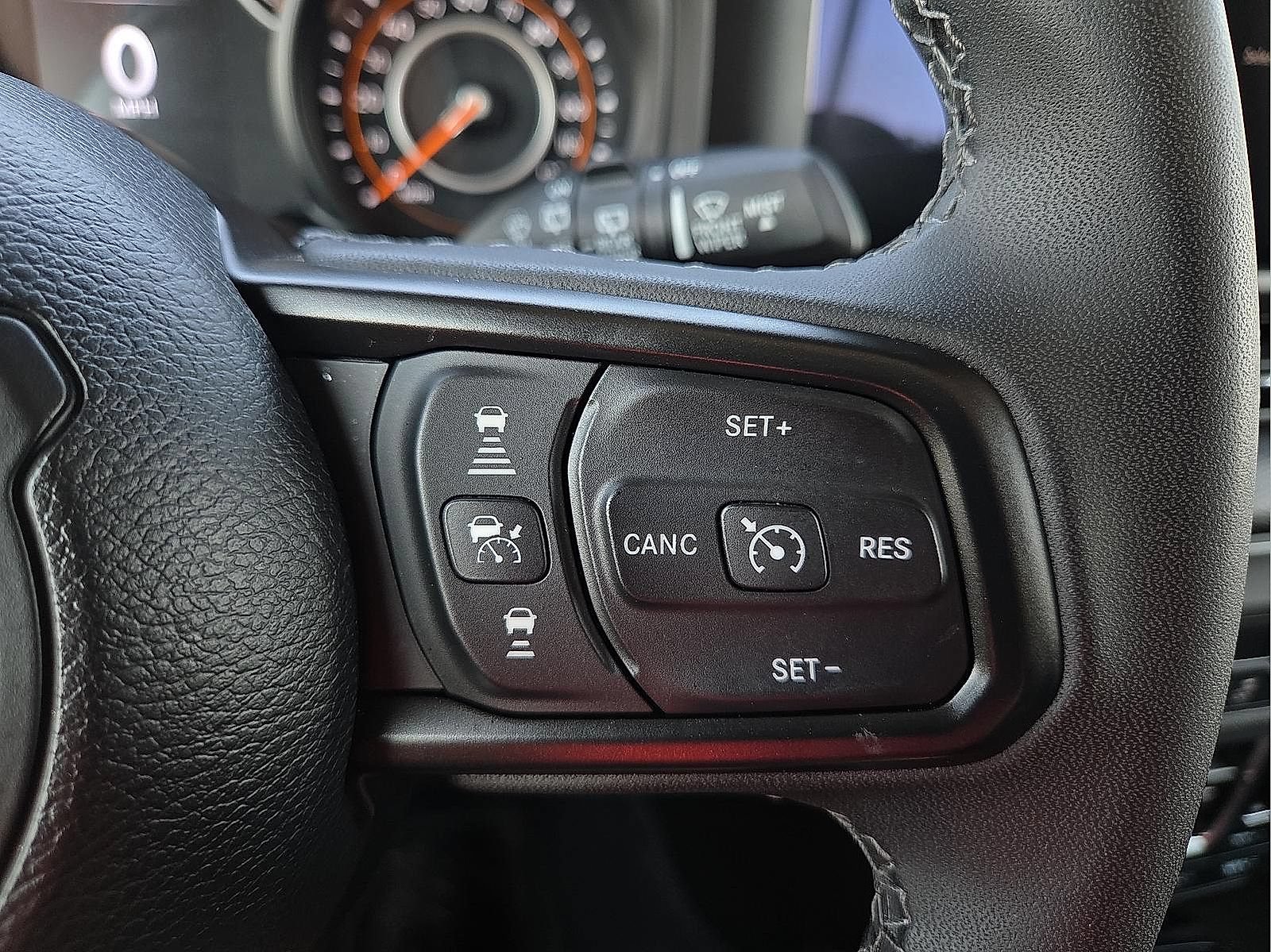 Used 2025 Jeep Wrangler Unlimited Sport AWD/4WD image 18
