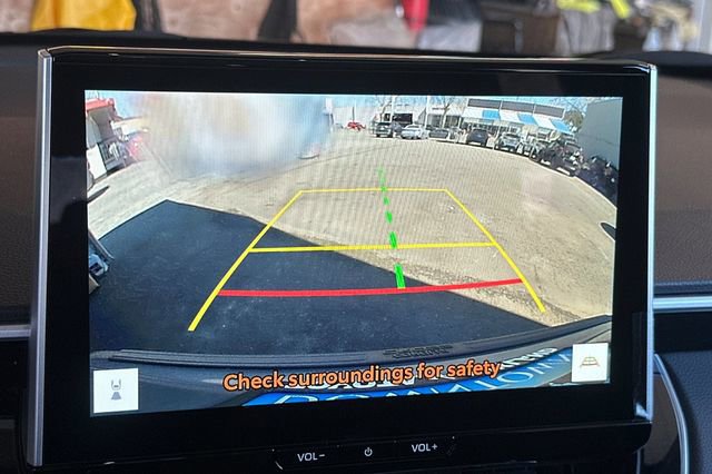 Used 2026 Toyota Corolla Cross XLE w/ Convenience Package image 18