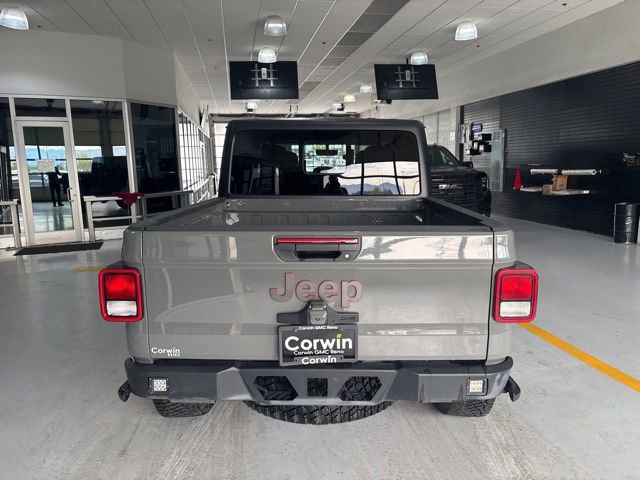Used 2022 Jeep Gladiator Rubicon AWD/4WD image 7