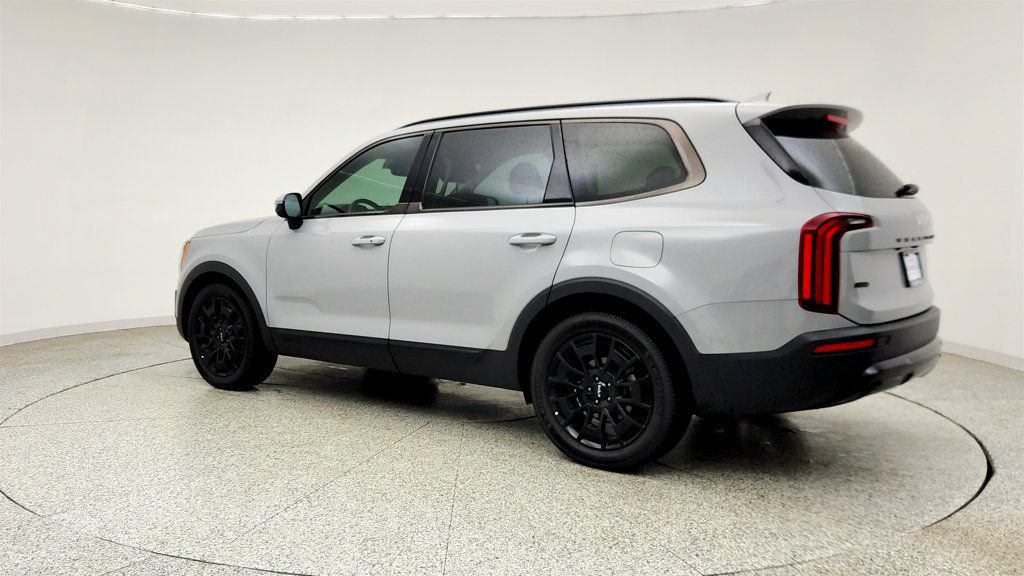 Used 2022 Kia Telluride SX w/ SX Prestige Package AWD/4WD image 7