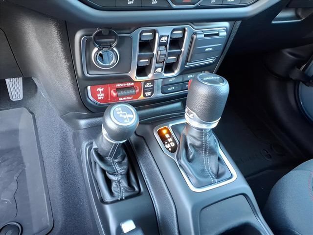 New 2026 Jeep Gladiator Rubicon w/ Safety Group AWD/4WD image 22