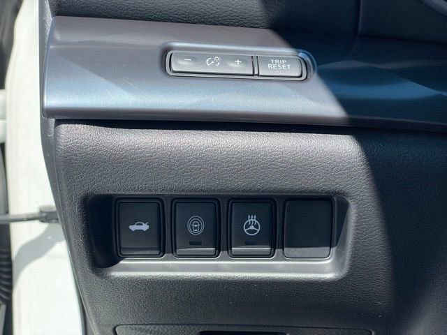 Certified 2023 Nissan Maxima SR w/ Sport Mat Group FWD image 14