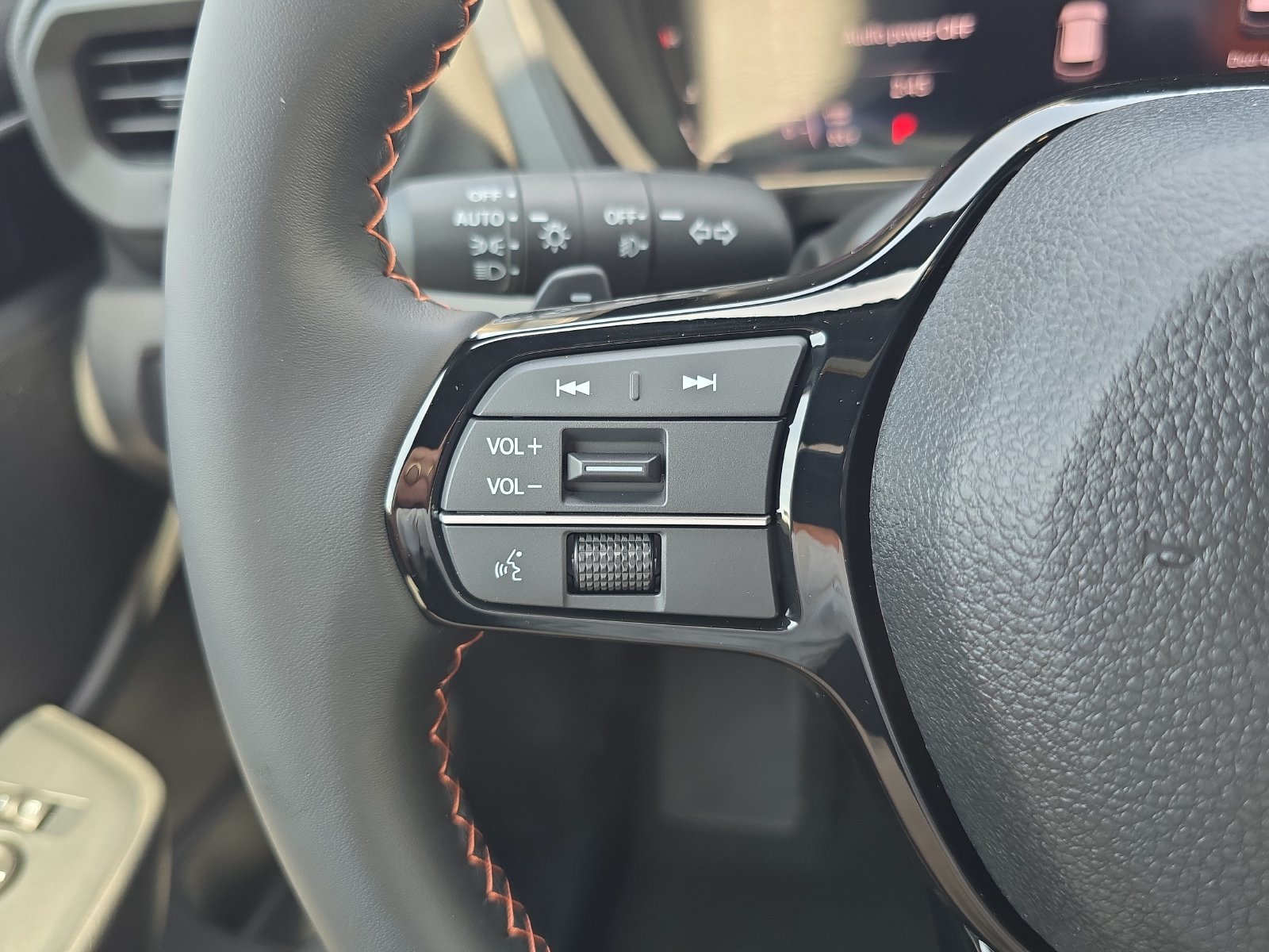 New 2026 Honda Pilot Sport image 23