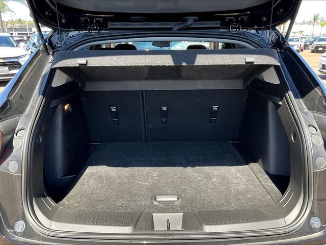 Certified 2024 Chevrolet Trax LT w/ Driver Confidence Package FWD image 37