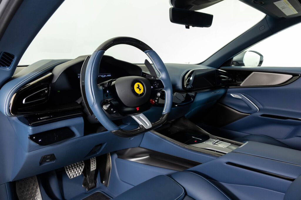 Certified 2025 Ferrari Purosangue AWD/4WD image 4