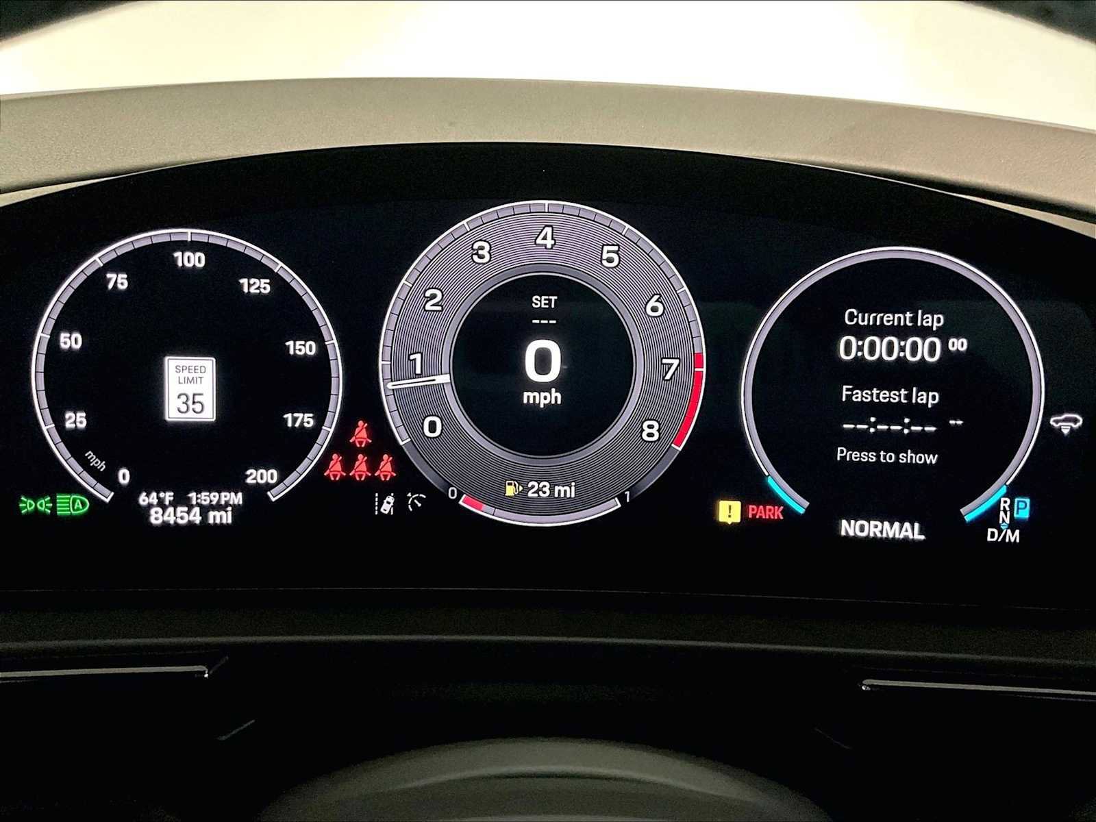 Used 2025 Porsche Cayenne GTS image 21
