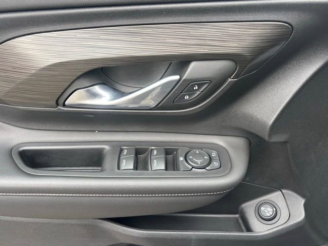 Certified 2023 GMC Terrain SLE w/ Driver Convenience Package image 11