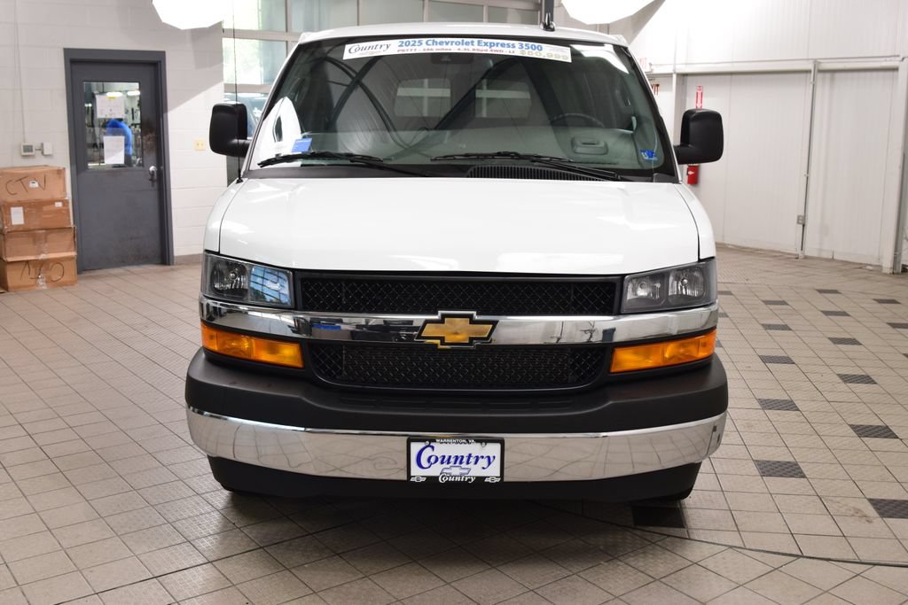 Used 2025 Chevrolet Express 3500 LT w/ LT Preferred Equipment Group RWD image 2
