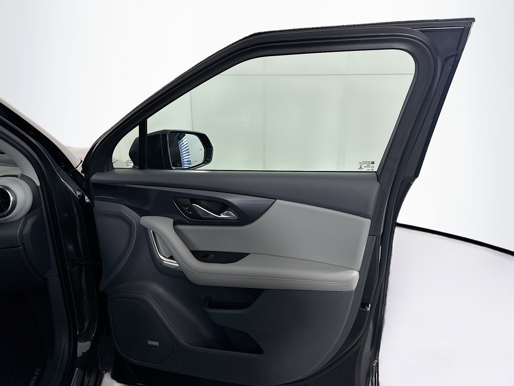 Used 2020 Chevrolet Blazer LT w/ Sound & Technology Package image 31