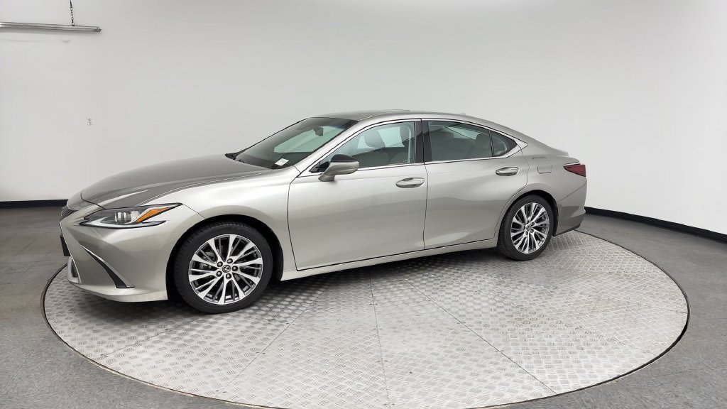 Used 2020 Lexus ES 350 w/ Premium Package FWD image 6